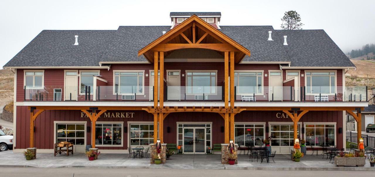 Hillcrest Farm Market B&B Kelowna Dış mekan fotoğraf